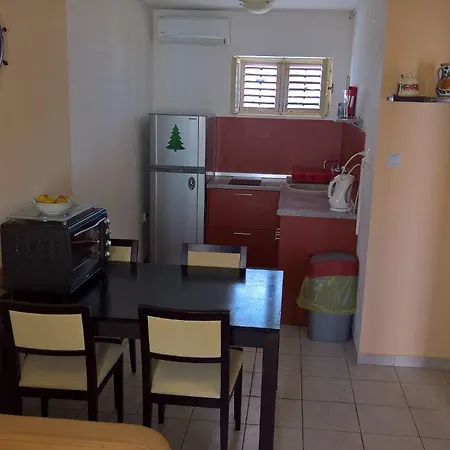 By The Sea Nin, Zadar - 15513 Apartman Nin